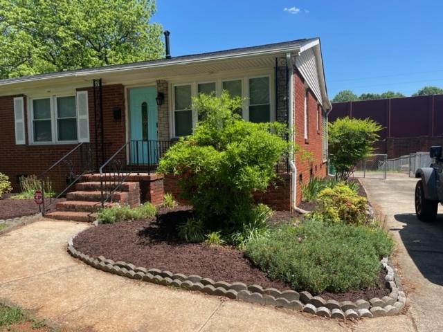 Casa de férias West-end Downtown - Easy Access To Airport & Jcsu